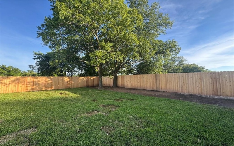 329 Rogers Street, McGregor, TX 76657, 3 Bedrooms Bedrooms, ,2 BathroomsBathrooms,Residential,For Sale,329 Rogers Street,228786