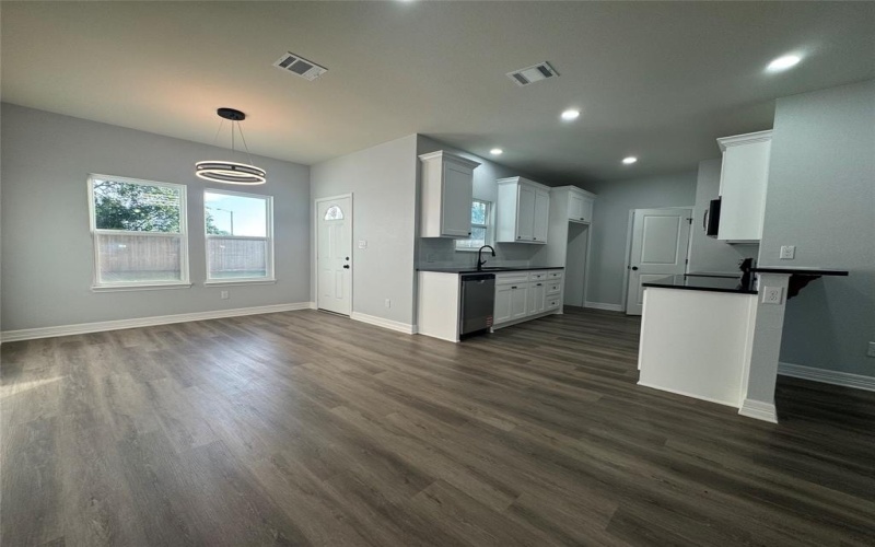 329 Rogers Street, McGregor, TX 76657, 3 Bedrooms Bedrooms, ,2 BathroomsBathrooms,Residential,For Sale,329 Rogers Street,228786