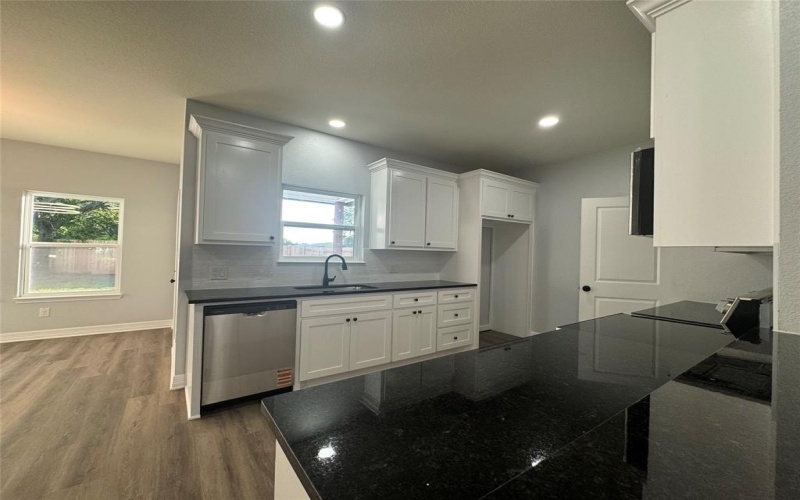 329 Rogers Street, McGregor, TX 76657, 3 Bedrooms Bedrooms, ,2 BathroomsBathrooms,Residential,For Sale,329 Rogers Street,228786