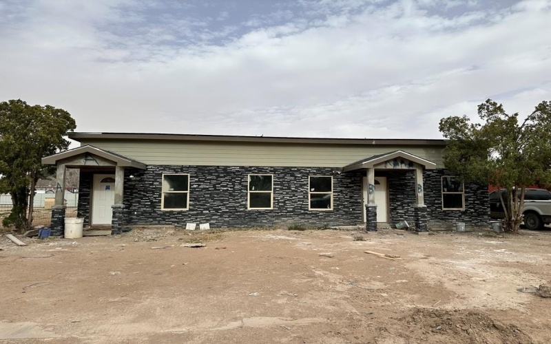 512 Hackberry St, Pecos, TX 79772, 6 Habitaciones Habitaciones , ,5 BañosBaños,Residential Multi Family,En Venta,512 Hackberry St,151627