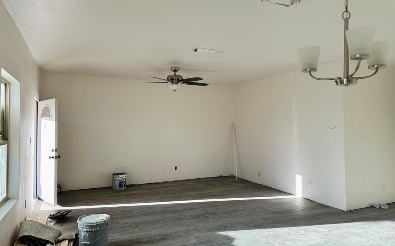 512 Hackberry St, Pecos, TX 79772, 6 Habitaciones Habitaciones , ,5 BañosBaños,Residential Multi Family,En Venta,512 Hackberry St,151627