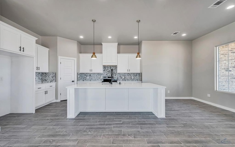 360 E Bear St, Odessa, TX 79766, 3 Bedrooms Bedrooms, ,2 BathroomsBathrooms,Residential,For Sale,360 E Bear St,157067