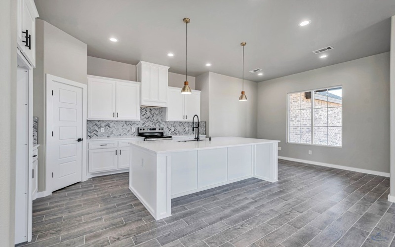 360 E Bear St, Odessa, TX 79766, 3 Bedrooms Bedrooms, ,2 BathroomsBathrooms,Residential,For Sale,360 E Bear St,157067