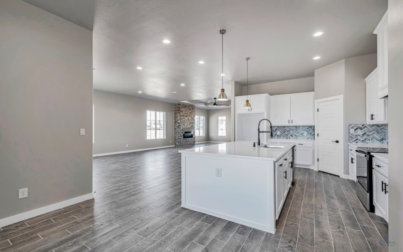 360 E Bear St, Odessa, TX 79766, 3 Bedrooms Bedrooms, ,2 BathroomsBathrooms,Residential,For Sale,360 E Bear St,157067