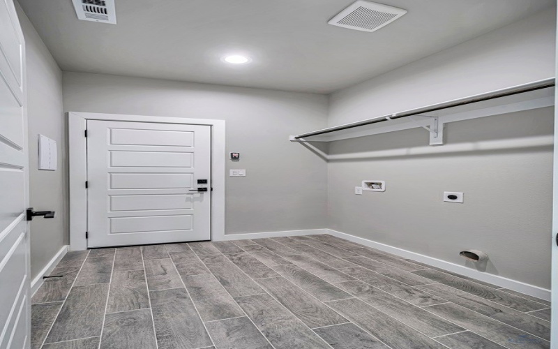 360 E Bear St, Odessa, TX 79766, 3 Bedrooms Bedrooms, ,2 BathroomsBathrooms,Residential,For Sale,360 E Bear St,157067