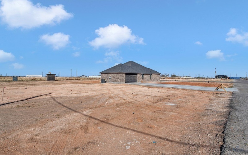 360 E Bear St, Odessa, TX 79766, 3 Bedrooms Bedrooms, ,2 BathroomsBathrooms,Residential,For Sale,360 E Bear St,157067