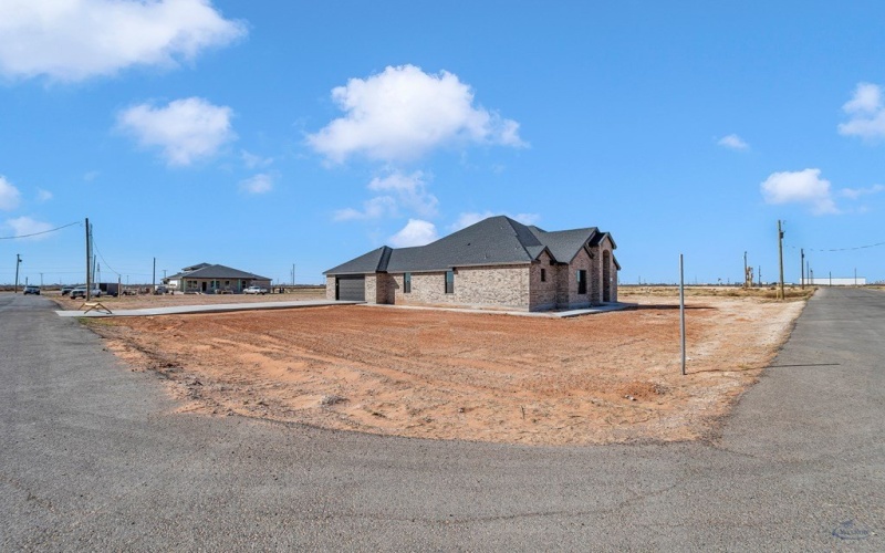 360 E Bear St, Odessa, TX 79766, 3 Bedrooms Bedrooms, ,2 BathroomsBathrooms,Residential,For Sale,360 E Bear St,157067