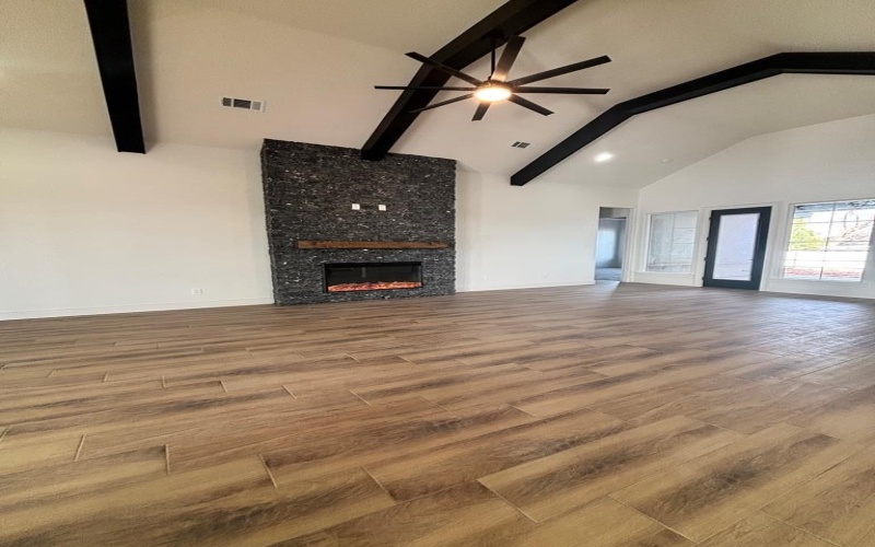 1 NE Armlei Dr, Andrews, TX 79714, 4 Bedrooms Bedrooms, ,3 BathroomsBathrooms,Residential,For Sale,1 NE Armlei Dr,157169