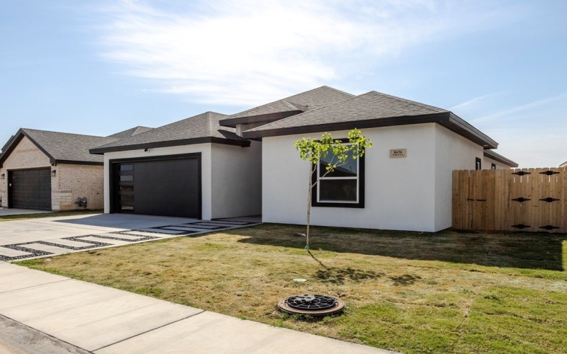 8656 Fiesta Court, Odessa, TX 79765, 4 Bedrooms Bedrooms, ,2 BathroomsBathrooms,Residential,For Sale,8656 Fiesta Court,157852