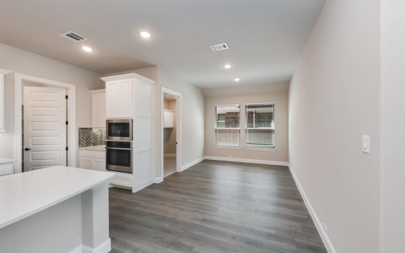 220 Bee Balm Road, McKinney, TX 75071, 4 Bedrooms Bedrooms, ,3 BathroomsBathrooms,Residential,For Sale,220 Bee Balm Road,20933154