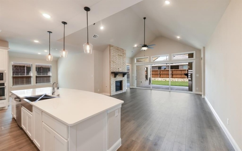 220 Bee Balm Road, McKinney, TX 75071, 4 Bedrooms Bedrooms, ,3 BathroomsBathrooms,Residential,For Sale,220 Bee Balm Road,20933154
