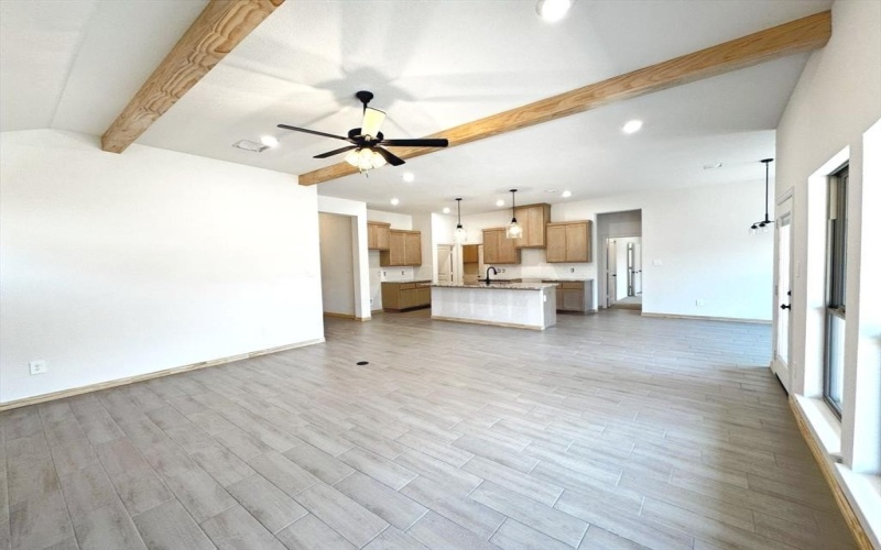 645 Mooney Drive, Saginaw, TX 76179, 4 Habitaciones Habitaciones , ,2 BañosBaños,Residential,En Venta,645 Mooney Drive,20933162
