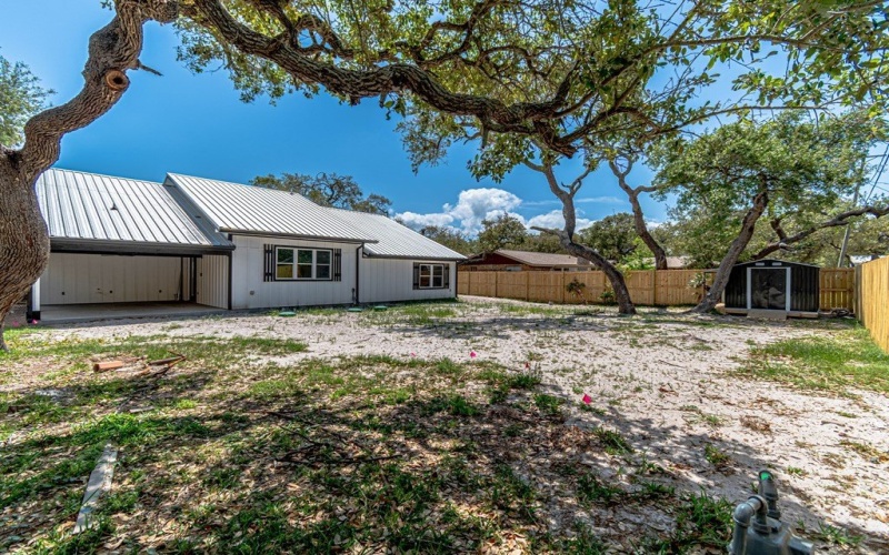 47 Mockingbird Ln, ROCKPORT, TX 78382, 5 Bedrooms Bedrooms, ,5 BathroomsBathrooms,Residential,For Sale,47 Mockingbird Ln,147883