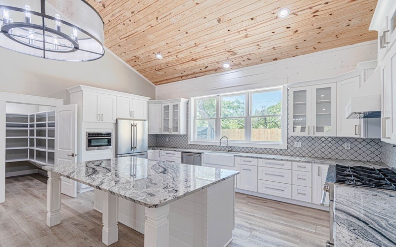 47 Mockingbird Ln, ROCKPORT, TX 78382, 5 Bedrooms Bedrooms, ,5 BathroomsBathrooms,Residential,For Sale,47 Mockingbird Ln,147883