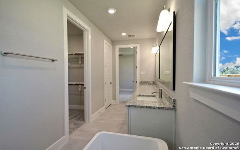 414 Alexander, New Braunfels, TX 78130, 4 Bedrooms Bedrooms, ,3 BathroomsBathrooms,Residential,For Sale,414 Alexander,1802574