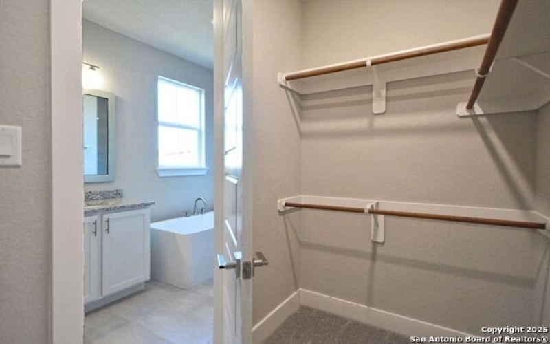 414 Alexander, New Braunfels, TX 78130, 4 Bedrooms Bedrooms, ,3 BathroomsBathrooms,Residential,For Sale,414 Alexander,1802574
