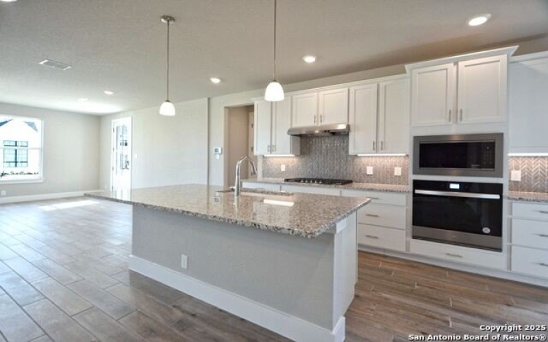 414 Alexander, New Braunfels, TX 78130, 4 Bedrooms Bedrooms, ,3 BathroomsBathrooms,Residential,For Sale,414 Alexander,1802574