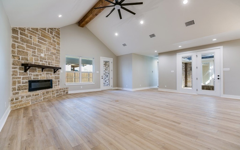 5305 Riviera Lane, San Angelo, TX 76904, 4 Bedrooms Bedrooms, ,3 BathroomsBathrooms,Residential,For Sale,5305 Riviera Lane,126063