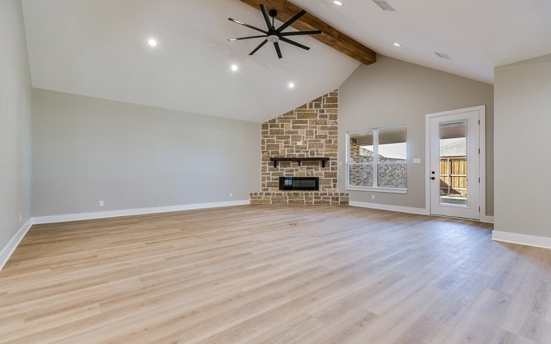 5305 Riviera Lane, San Angelo, TX 76904, 4 Bedrooms Bedrooms, ,3 BathroomsBathrooms,Residential,For Sale,5305 Riviera Lane,126063