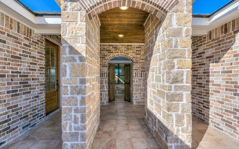 5305 Riviera Lane, San Angelo, TX 76904, 4 Bedrooms Bedrooms, ,3 BathroomsBathrooms,Residential,For Sale,5305 Riviera Lane,126063