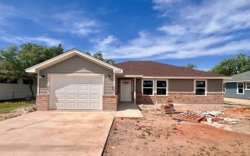 2005 Hudson St, San Angelo, TX 76903, 3 Bedrooms Bedrooms, ,2 BathroomsBathrooms,Residential,For Sale,2005 Hudson St,126798
