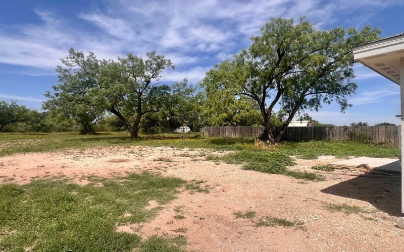 2009 Hudson St, San Angelo, TX 76903, 3 Bedrooms Bedrooms, ,2 BathroomsBathrooms,Residential,For Sale,2009 Hudson St,126799