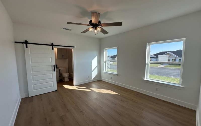 3615 Clearview Dr, San Angelo, TX 76904, 4 Bedrooms Bedrooms, ,3 BathroomsBathrooms,Residential,For Sale,3615 Clearview Dr,126875