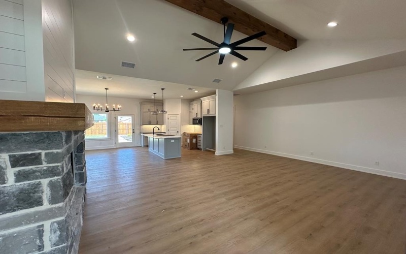 3615 Clearview Dr, San Angelo, TX 76904, 4 Bedrooms Bedrooms, ,3 BathroomsBathrooms,Residential,For Sale,3615 Clearview Dr,126875