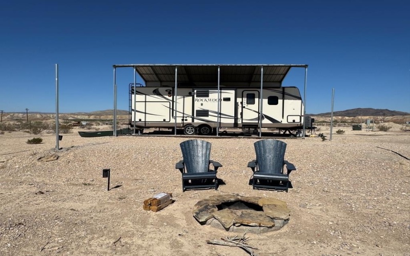 287 Fulcher Rd., Terlingua, TX 79852, 1 Bedroom Bedrooms, ,1 BathroomBathrooms,Residential,For Sale,287 Fulcher Rd.,160131