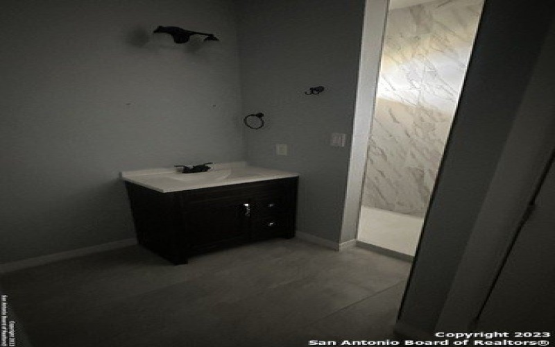 5010 LUCINDA, San Antonio, TX 78221, 3 Habitaciones Habitaciones , ,2 BañosBaños,Residential,En Venta,5010 LUCINDA,1662459