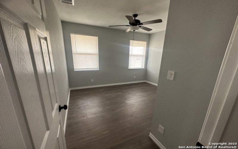 5010 LUCINDA, San Antonio, TX 78221, 3 Habitaciones Habitaciones , ,2 BañosBaños,Residential,En Venta,5010 LUCINDA,1662459