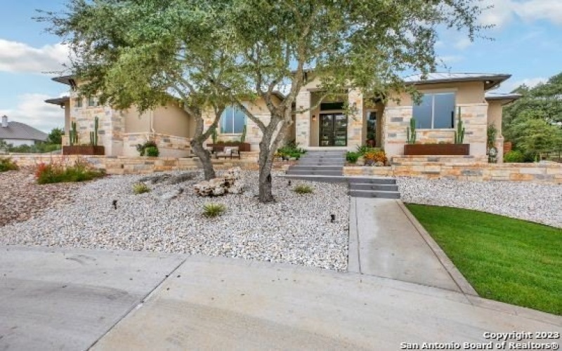560 Eagle Peak Dr, Fischer, TX 78623, 4 Habitaciones Habitaciones , ,3 BañosBaños,Residential,En Venta,560 Eagle Peak Dr,1669279