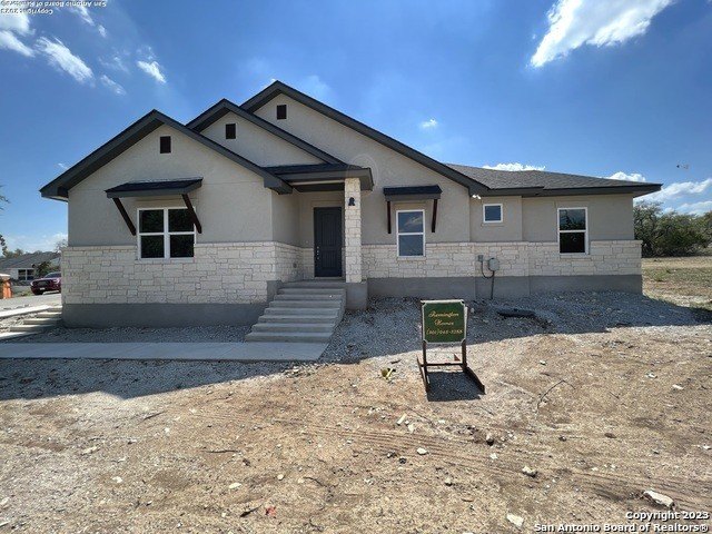 120 S Calvin Barrett, Blanco, TX 78606, 3 Habitaciones Habitaciones , ,2 BañosBaños,Residential,En Venta,120 S Calvin Barrett,1681629