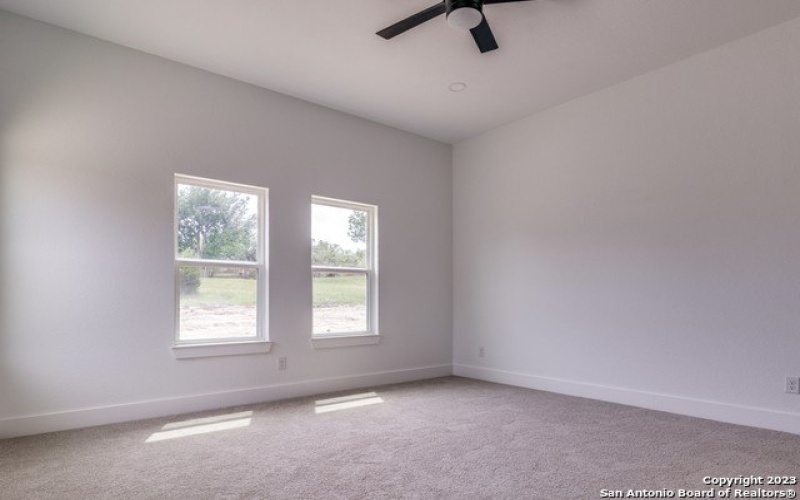 422 S CALVIN BARRETT, Blanco, TX 78606, 5 Bedrooms Bedrooms, ,3 BathroomsBathrooms,Residential,For Sale,422 S CALVIN BARRETT,1683926