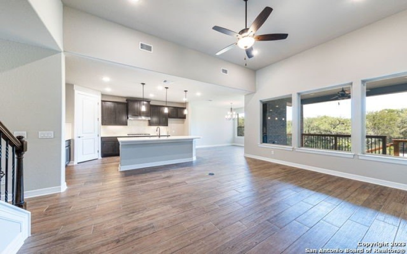 400 SEIBEL WAY, Universal City, TX 78148, 4 Bedrooms Bedrooms, ,3 BathroomsBathrooms,Residential,For Sale,400 SEIBEL WAY,1684290