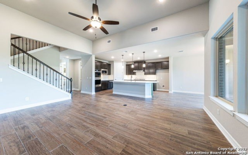 400 SEIBEL WAY, Universal City, TX 78148, 4 Bedrooms Bedrooms, ,3 BathroomsBathrooms,Residential,For Sale,400 SEIBEL WAY,1684290