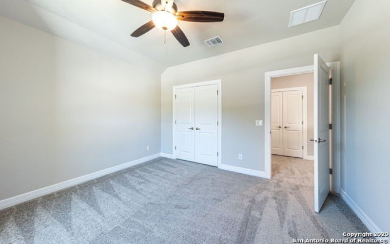400 SEIBEL WAY, Universal City, TX 78148, 4 Bedrooms Bedrooms, ,3 BathroomsBathrooms,Residential,For Sale,400 SEIBEL WAY,1684290