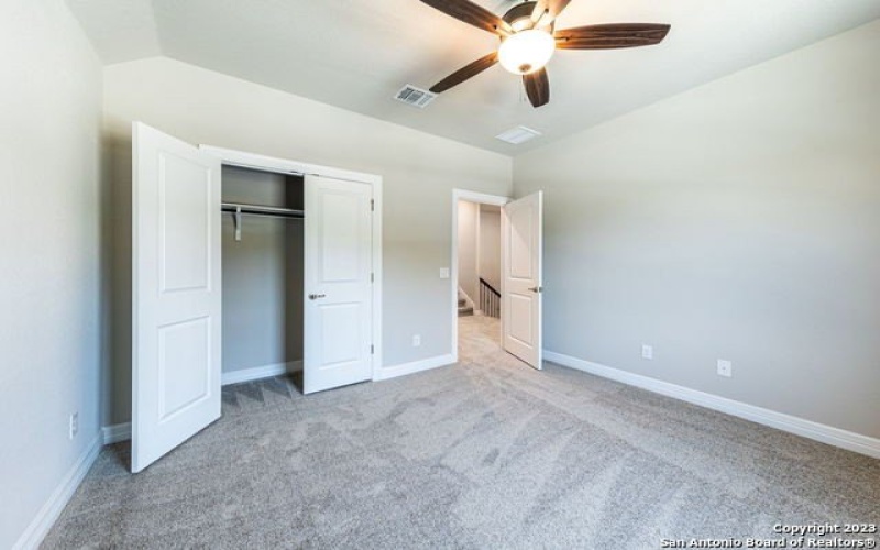 400 SEIBEL WAY, Universal City, TX 78148, 4 Bedrooms Bedrooms, ,3 BathroomsBathrooms,Residential,For Sale,400 SEIBEL WAY,1684290