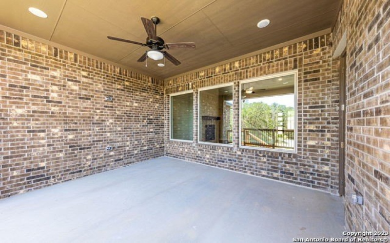 400 SEIBEL WAY, Universal City, TX 78148, 4 Bedrooms Bedrooms, ,3 BathroomsBathrooms,Residential,For Sale,400 SEIBEL WAY,1684290