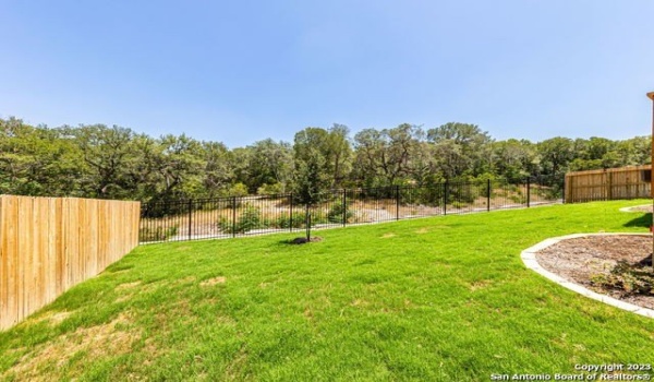 400 SEIBEL WAY, Universal City, TX 78148, 4 Bedrooms Bedrooms, ,3 BathroomsBathrooms,Residential,For Sale,400 SEIBEL WAY,1684290