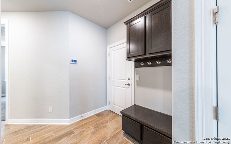 404 SEIBEL WAY, Universal City, TX 78148, 4 Bedrooms Bedrooms, ,3 BathroomsBathrooms,Residential,For Sale,404 SEIBEL WAY,1684304