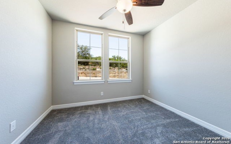 404 SEIBEL WAY, Universal City, TX 78148, 4 Bedrooms Bedrooms, ,3 BathroomsBathrooms,Residential,For Sale,404 SEIBEL WAY,1684304