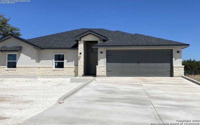 102 A Coleman, Blanco, TX 78606, 3 Bedrooms Bedrooms, ,2 BathroomsBathrooms,Residential,For Sale,102 A Coleman,1712183