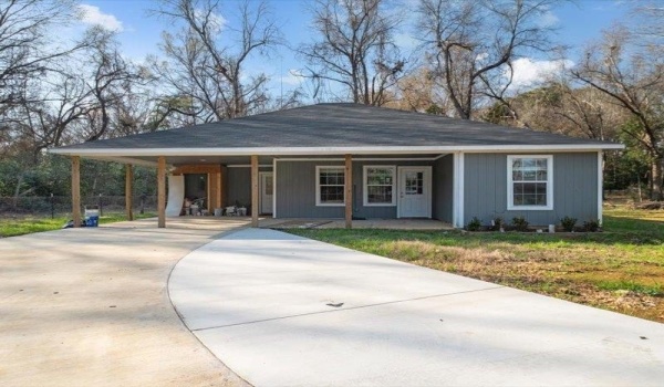 315 Cedarvale St, PALESTINE, TX 75801, 3 Bedrooms Bedrooms, ,2 BathroomsBathrooms,Residential,For Sale,315 Cedarvale St,100839