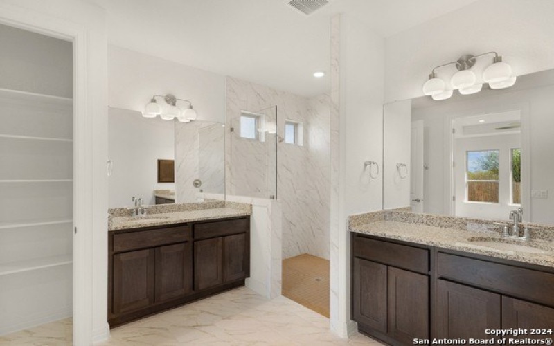 925 NOLTE BEND, Seguin, TX 78155, 3 Bedrooms Bedrooms, ,2 BathroomsBathrooms,Residential,For Sale,925 NOLTE BEND,1754991