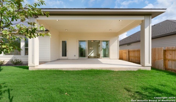 925 NOLTE BEND, Seguin, TX 78155, 3 Bedrooms Bedrooms, ,2 BathroomsBathrooms,Residential,For Sale,925 NOLTE BEND,1754991