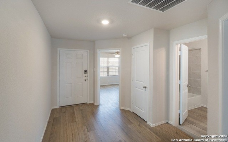 15606 Vanilla Seed Vine, Von Ormy, TX 78073, 3 Habitaciones Habitaciones , ,2 BañosBaños,Residential Lease,En Alquiler,15606 Vanilla Seed Vine,1758299