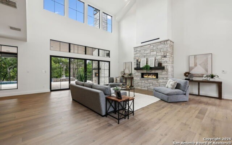 236 Riverfront Dr., New Braunfels, TX 78132, 4 Bedrooms Bedrooms, ,5 BathroomsBathrooms,Residential,For Sale,236 Riverfront Dr.,1759195