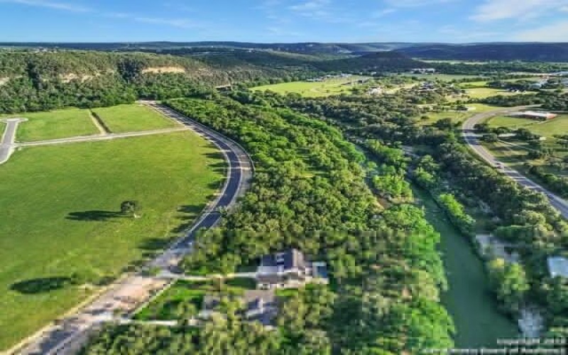 236 Riverfront Dr., New Braunfels, TX 78132, 4 Bedrooms Bedrooms, ,5 BathroomsBathrooms,Residential,For Sale,236 Riverfront Dr.,1759195