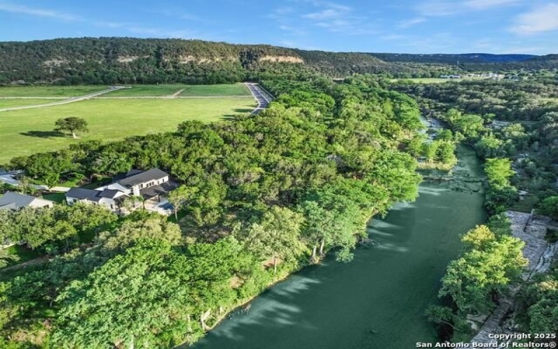 236 Riverfront Dr., New Braunfels, TX 78132, 4 Bedrooms Bedrooms, ,5 BathroomsBathrooms,Residential,For Sale,236 Riverfront Dr.,1759195